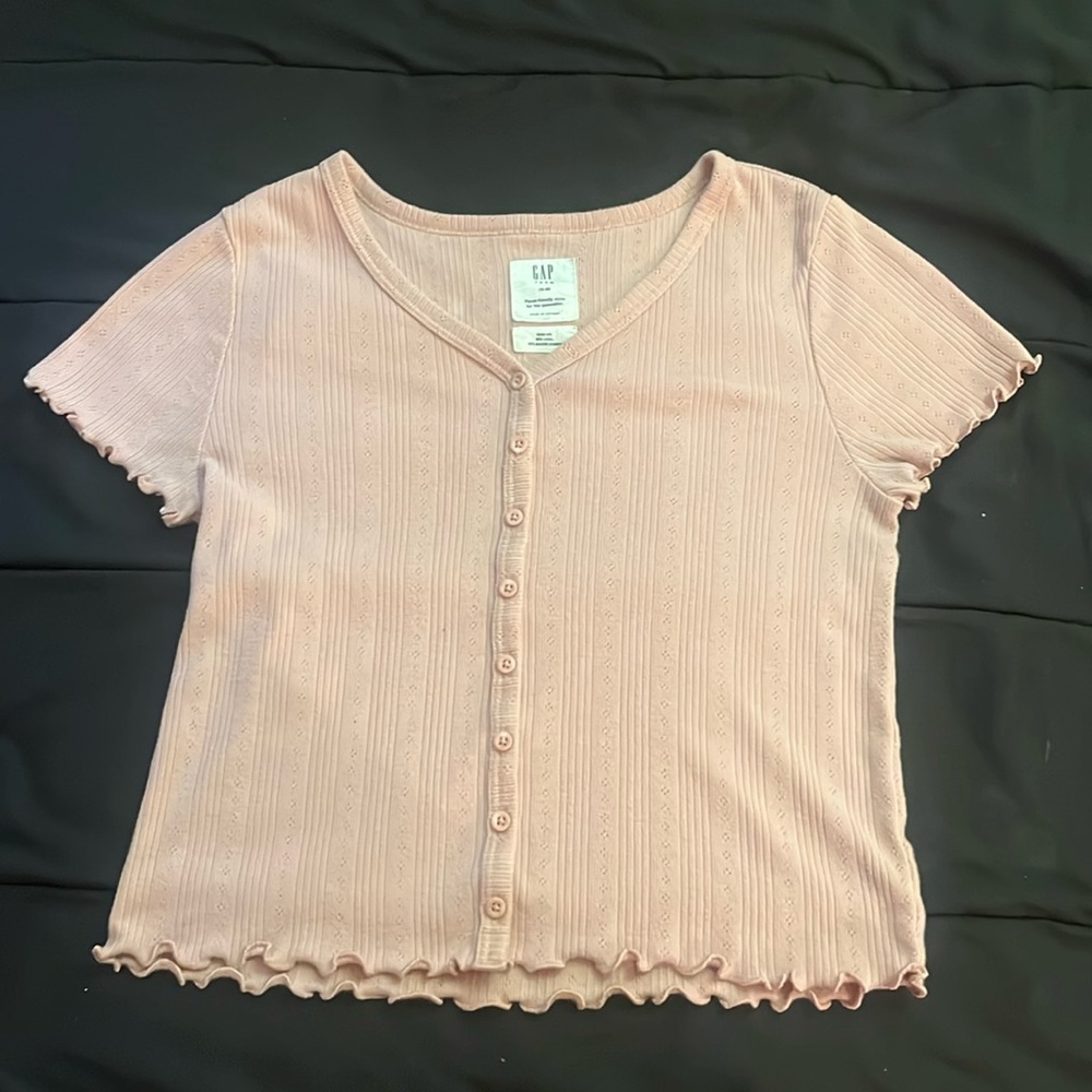 Pink GAP top with ruffled sleeves and bottom
